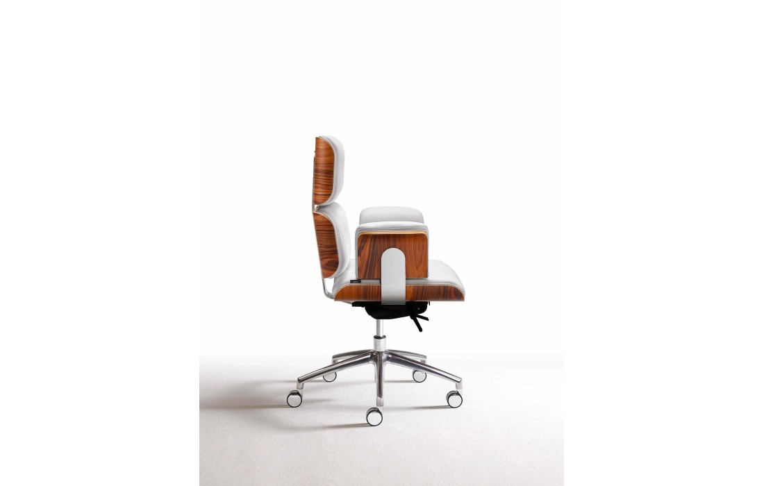 Офисное кресло Armadillo 2 фабрики Altek Italia Design — дизайн Rainer Bachschmid