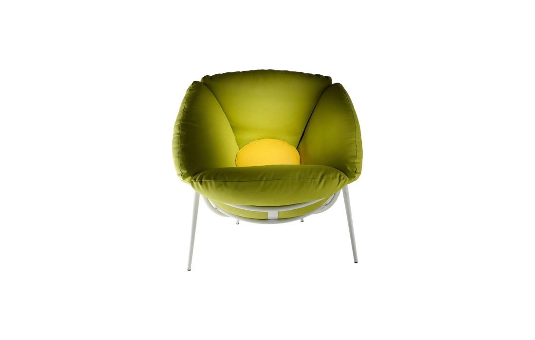 Уличное кресло Bloom фабрики Altek Italia Design — дизайн Paolo Ceola