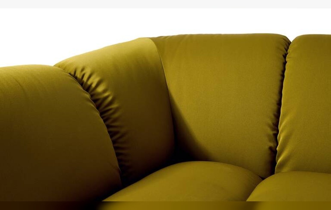Диван Ardys фабрики Cassina — дизайн Патрисии Уркиолы