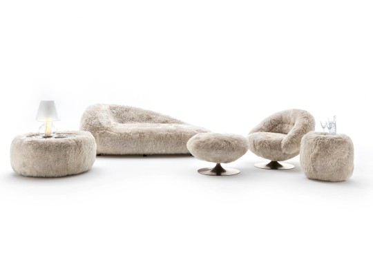 Пуфик in Australian lamb от Giorgio Collection