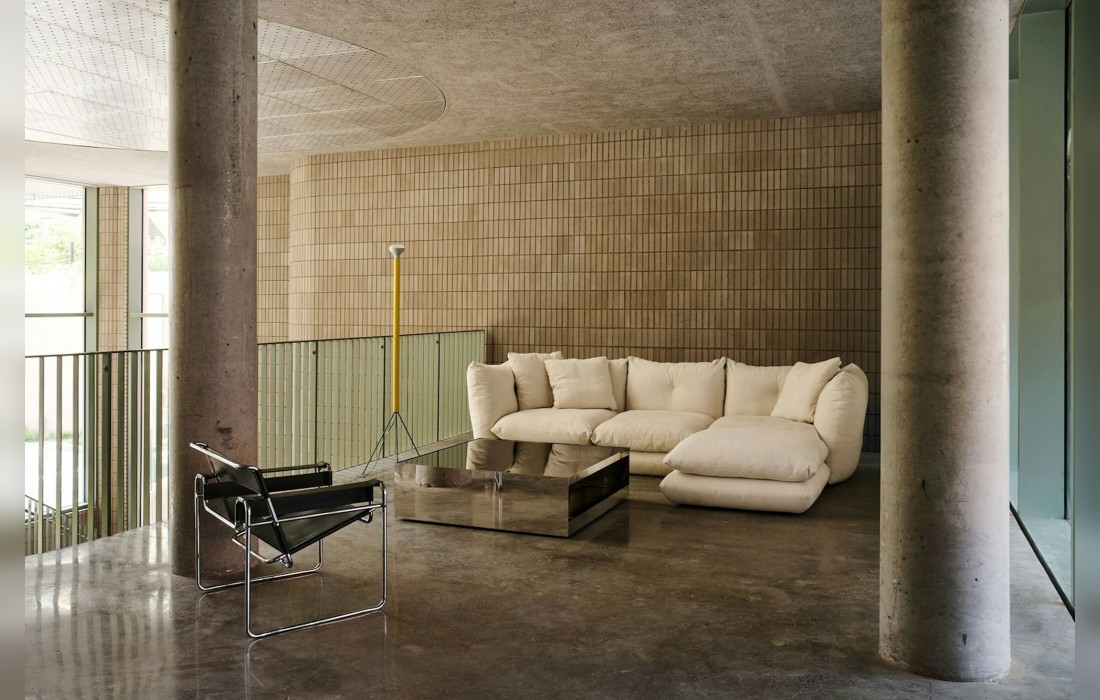 Диван Perron Pillo от фабрики Knoll
