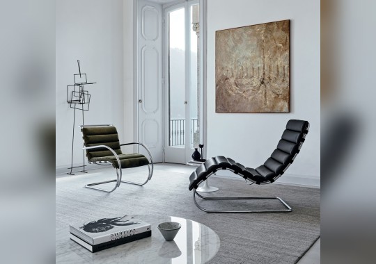 Кушетка MR фабрики Knoll — дизайн Людвига Миса ван дер Роэ