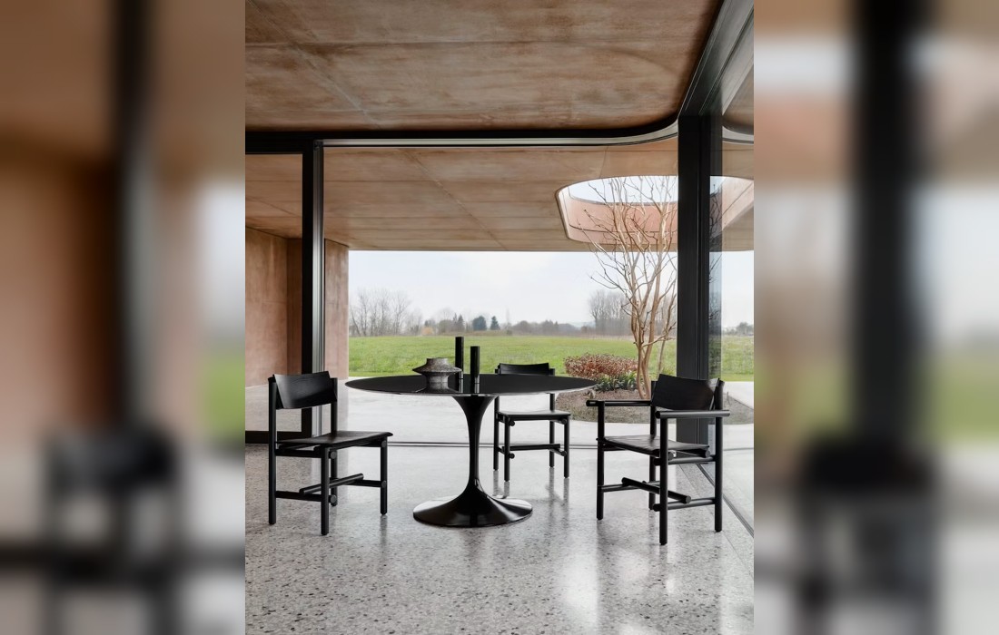 Обеденный стол Saarinen Pedestal Table фабрики Knoll