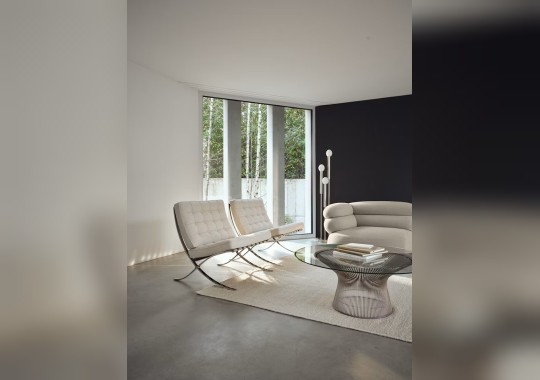 Журнальный стол Platner фабрики Knoll — дизайн Уоррена Платнера