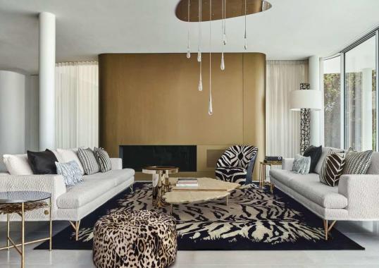 Диван на ножках Madinari от Roberto Cavalli Home
