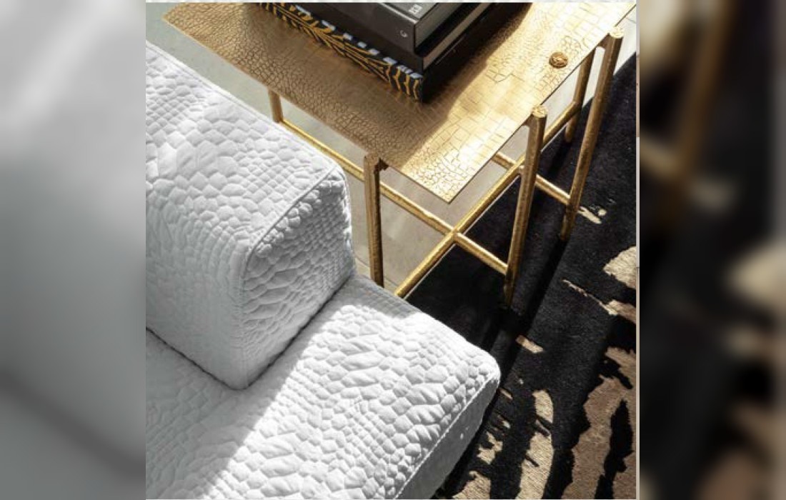 Диван на ножках Madinari от Roberto Cavalli Home
