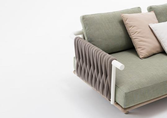 Уличный диван от фабрики Roda модель Eden Outdoor