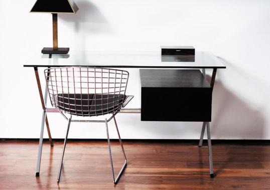 Письменный стол Knoll модель Albini Desk