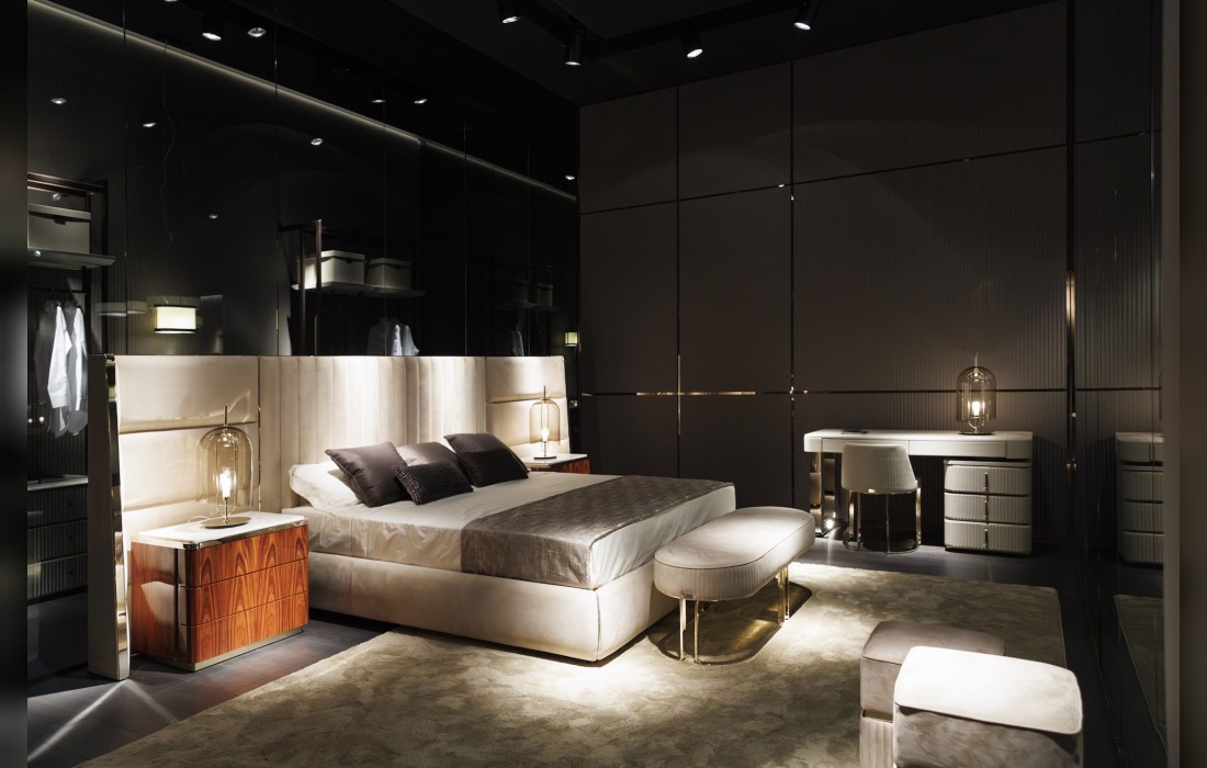Кровать модель Hollywood Maxi от фабрики DV Home