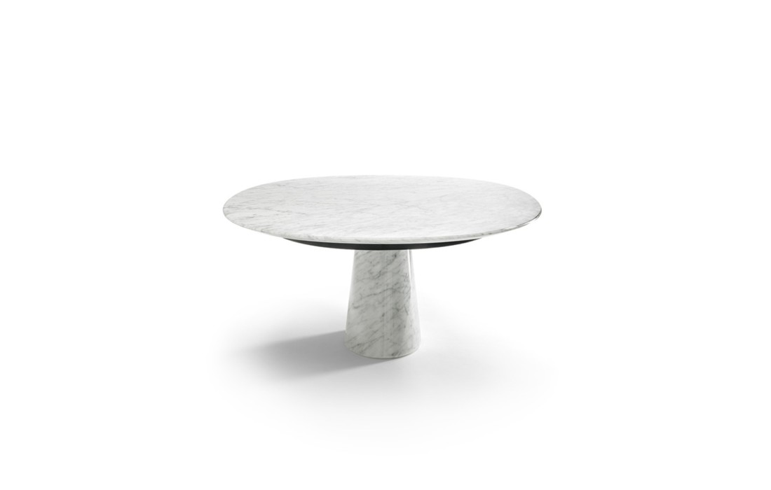 Обеденный стол модель Mesa Ellipse от Poltrona Frau | Vignelli