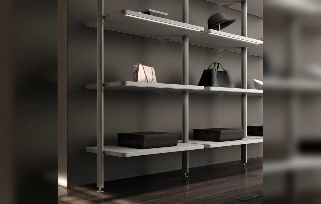 Гардеробная модель DressCove от фабрики Poltrona Frau