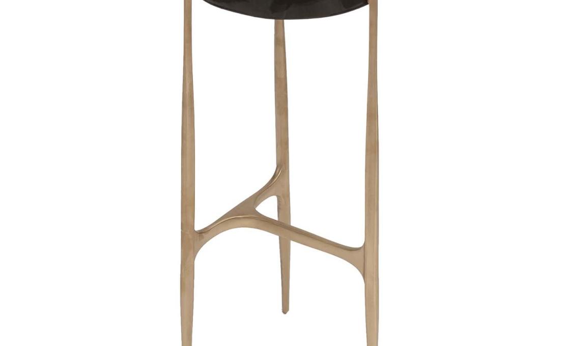 Журнальный столик от фабрики Draga & Aurel модель Agatha R39