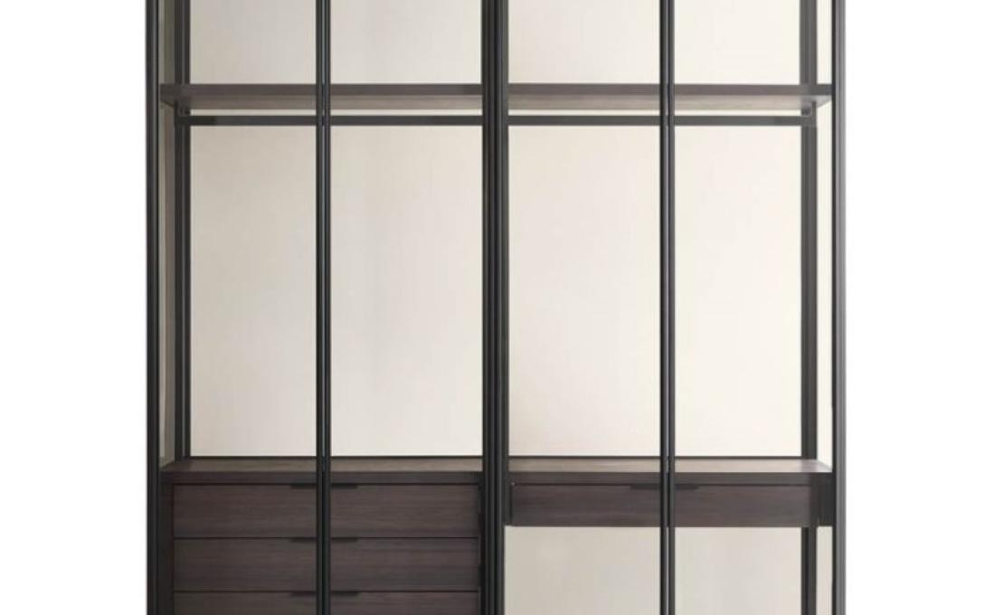 Шкаф от фабрики Lema модель Tian Walk-in Closet