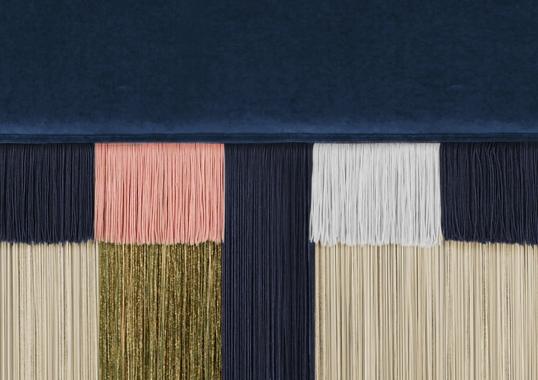 Банкетка от фабрики Lorenza Bozzoli Couture модель Wien Polychrome