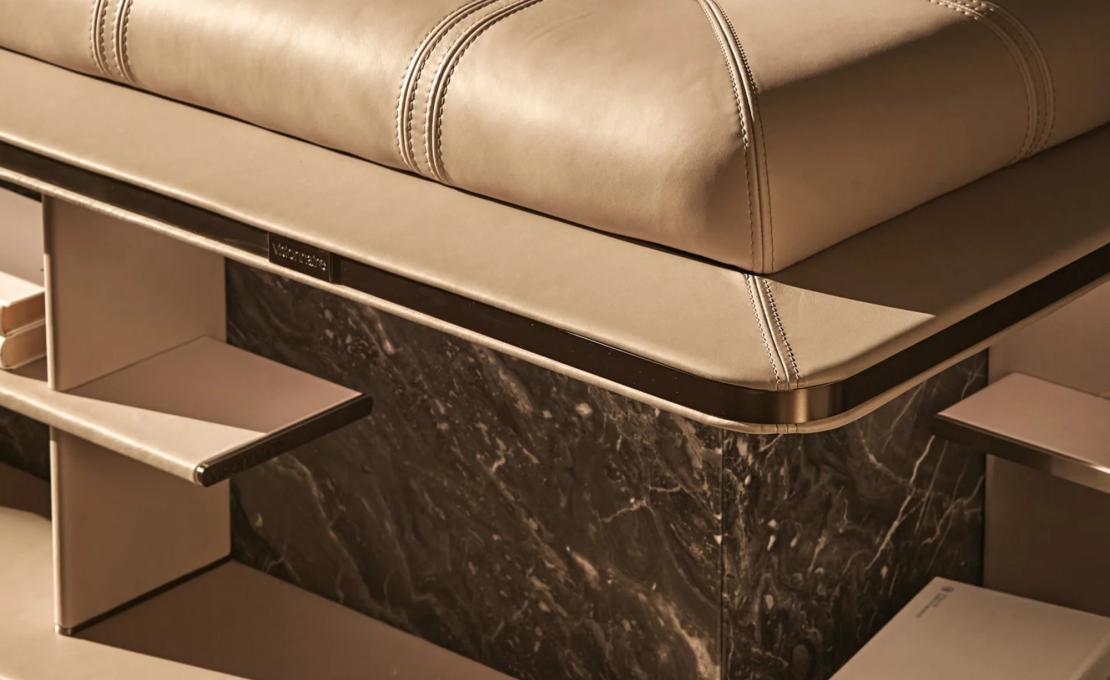 Диван Loving F модульный с кожей и деревом IPE CAVALLI