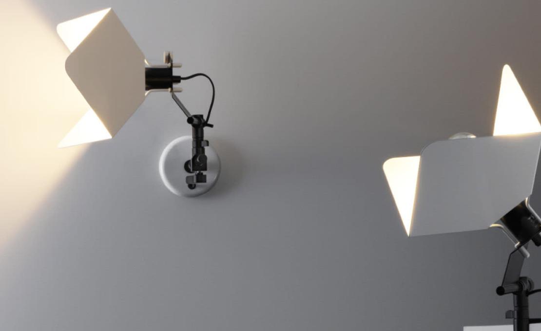 Настенный светильник от фабрики Stilnovo модель Triedro №2