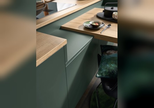 Кухня MANHATTAN UNI BLACK GREEN от Nolte: стиль и природная гармония