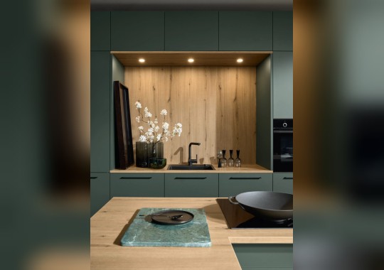 Кухня MANHATTAN UNI BLACK GREEN от Nolte: стиль и природная гармония