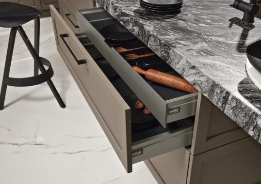 Кухня LUGANO LACK MAGMA от фабрики Nolte image 5