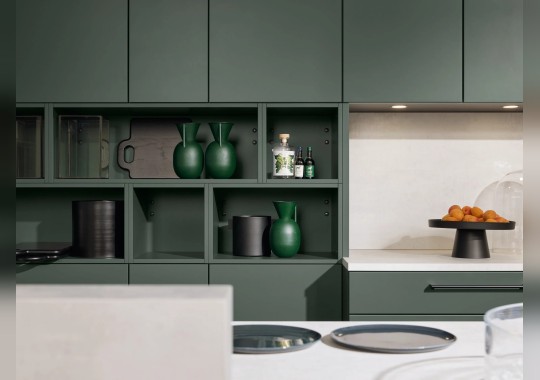Кухня FRAME LACK/SOFT LACK BLACK GREEN от Nolte: стиль и современность