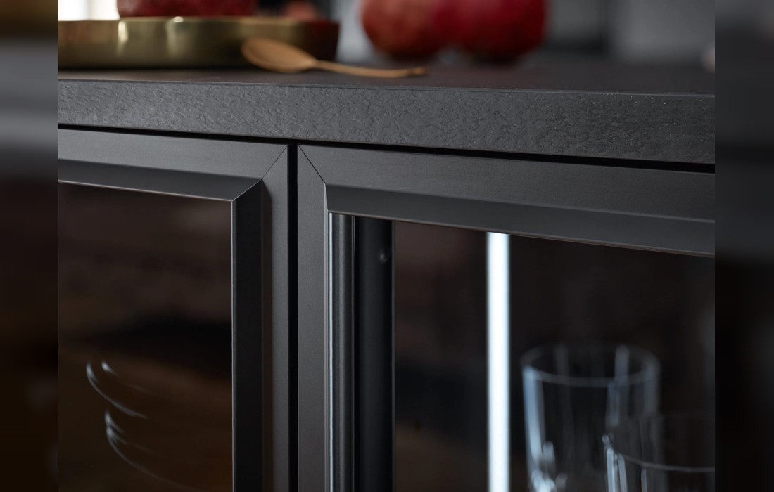 Кухня MANHATTAN OAK NERO от Nolte: элегантность и стиль