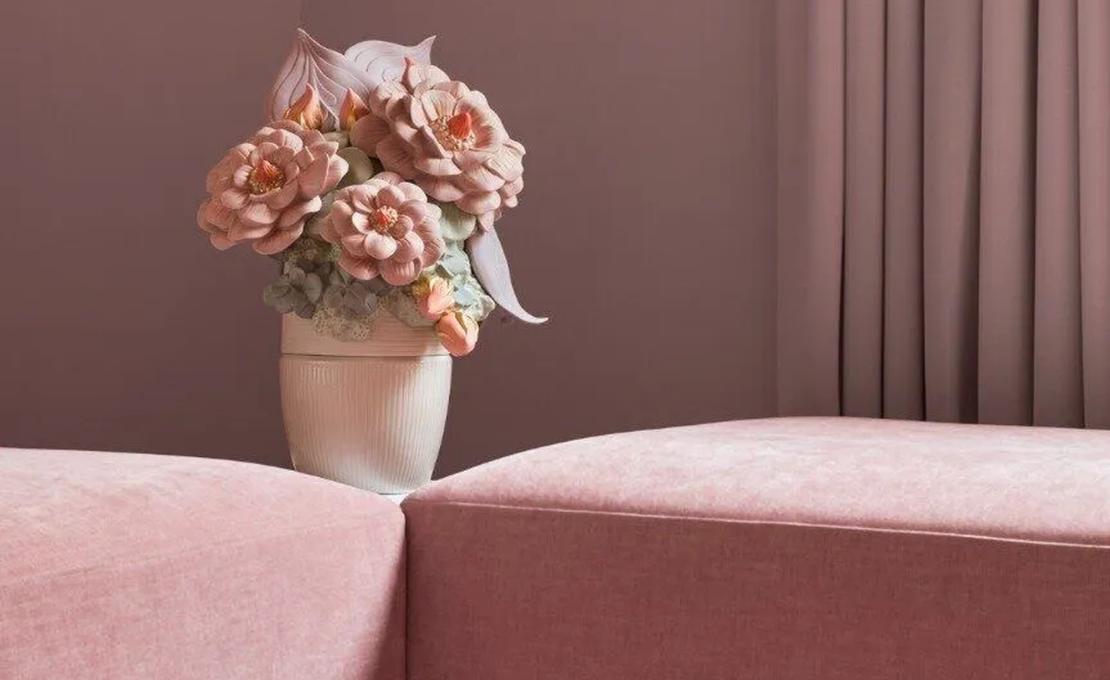 Ваза фарфоровая скульптура Flowers Pink от фабрики Lladro