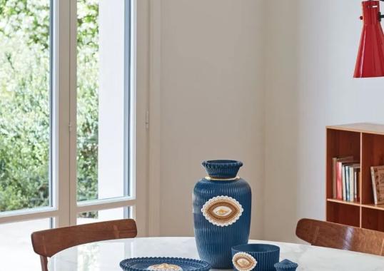 Ваза Lover’s Eyes от Lladro — фарфор с гравировкой глаза