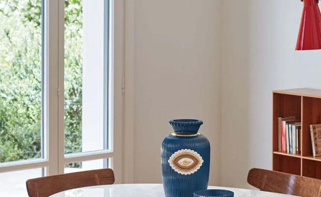 Ваза Lover’s Eyes от Lladro — фарфор с гравировкой глаза