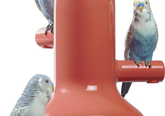 Ваза Parrot Parade Coral Lladró — фарфоровая ваза с попугаями