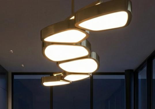 Потолочный светильник Pluma 3+3 от бренда Esperia Luci