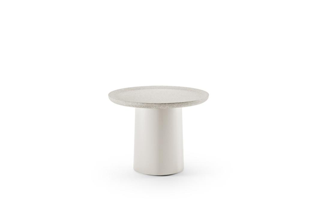 Журнальный стол Louisa от Molteni - дизайн Винсента Ван Дюйсена