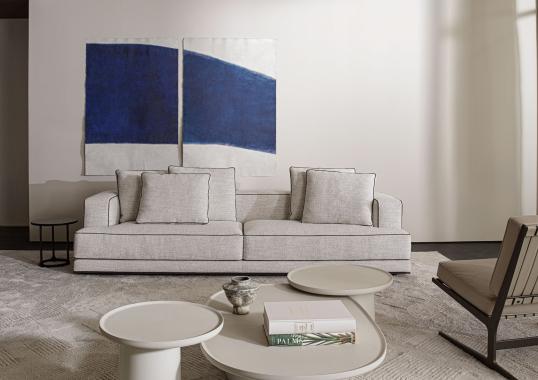 Журнальный стол Louisa от Molteni - дизайн Винсента Ван Дюйсена