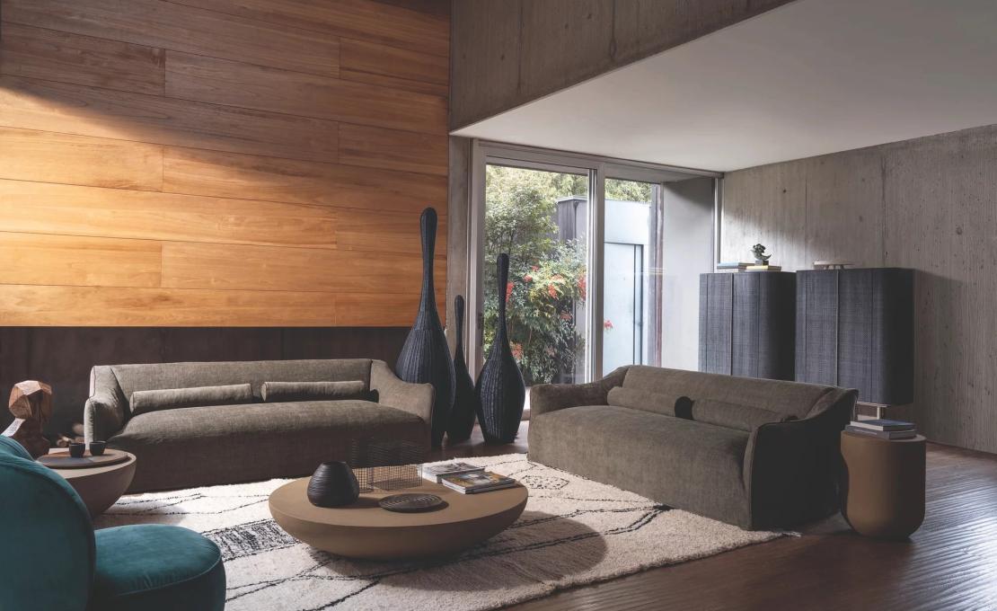 Двухместный диван Saia фабрики Gervasoni - дизайнер Давид Лопес Кинкокес