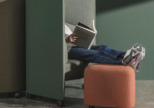 Офисный диван In Out от фабрики Andreu World image 3