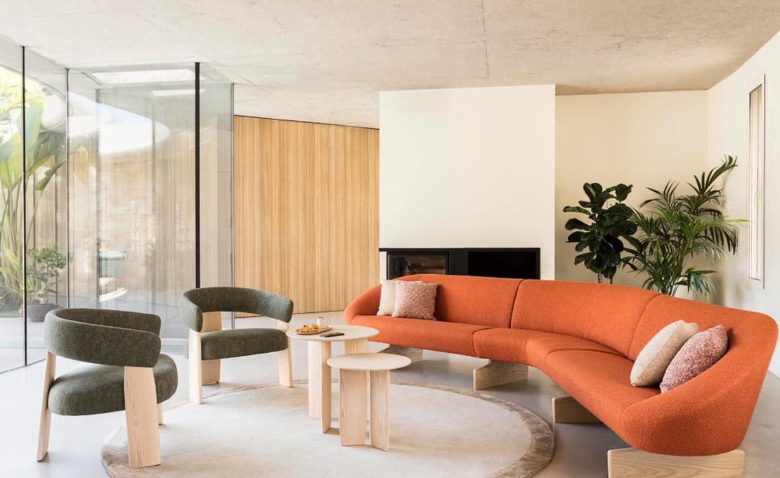 Стул модель Oru от фабрики Andreu World