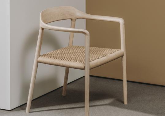 Стул Liceo от фабрики Andreu World image 1