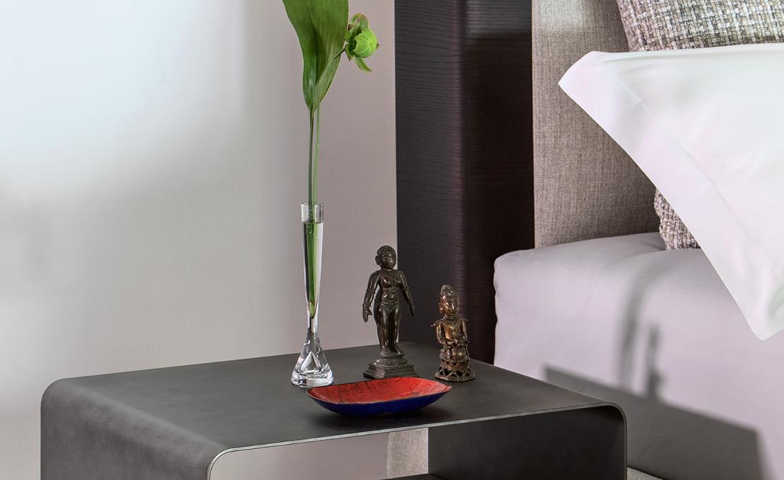 Кровать модель Elia от фабрики Flou