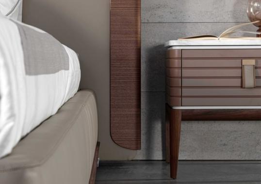 Кровать модель Monterosso от фабрики Meroni Colzani