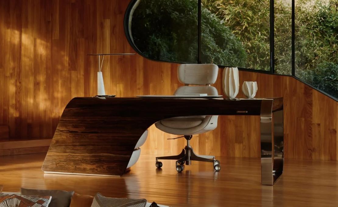 Письменный стол модель Arrakis от фабрики Ipe Cavalli Visionnaire