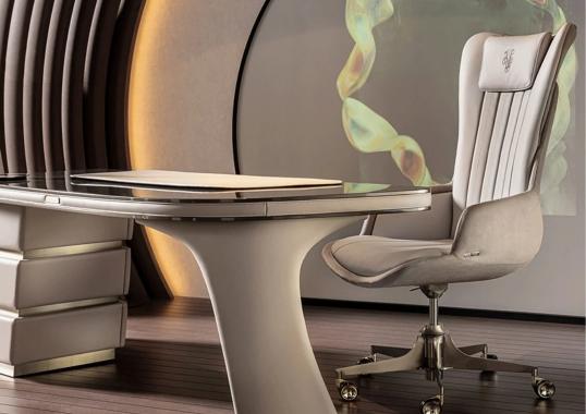 Письменный стол модель Ambassador от фабрики Ipe Cavalli Visionnaire