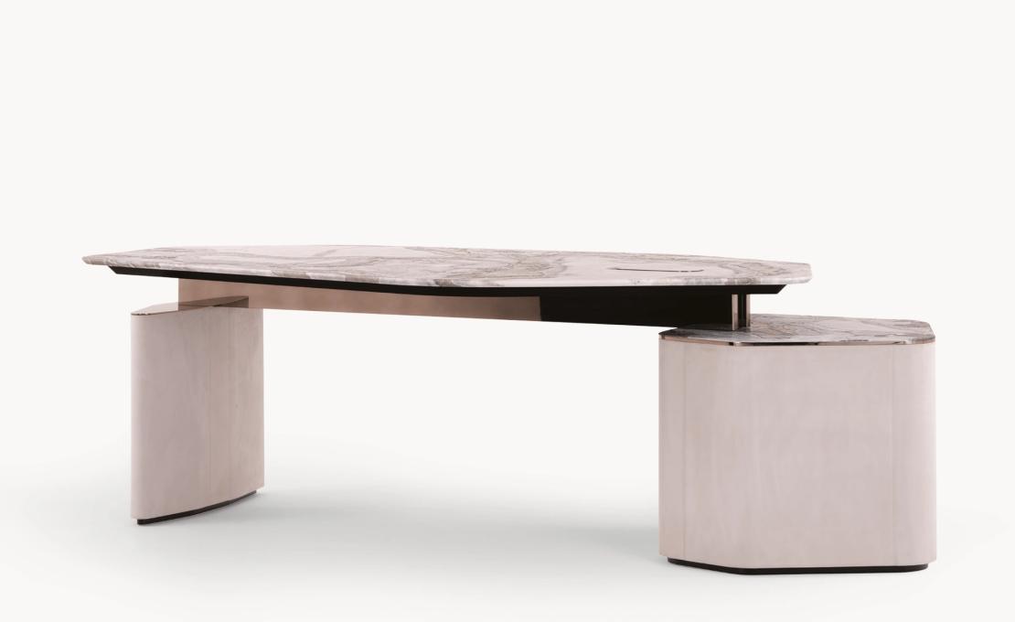 Письменный стол модель Ephir от фабрики Ipe Cavalli Visionnaire