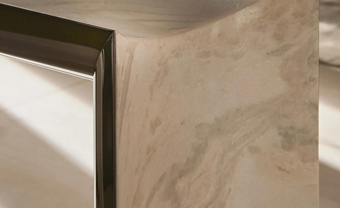 Столовая коллекция Vortex от фабрики Ipe Cavalli Visionnaire