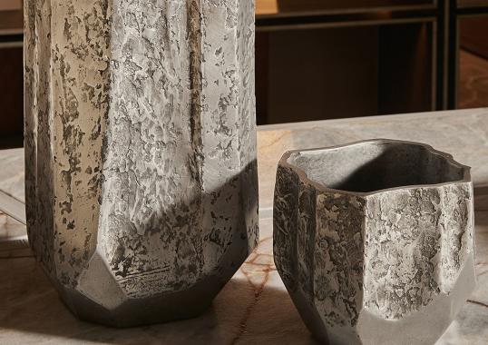 Столовая коллекция Vortex от фабрики Ipe Cavalli Visionnaire