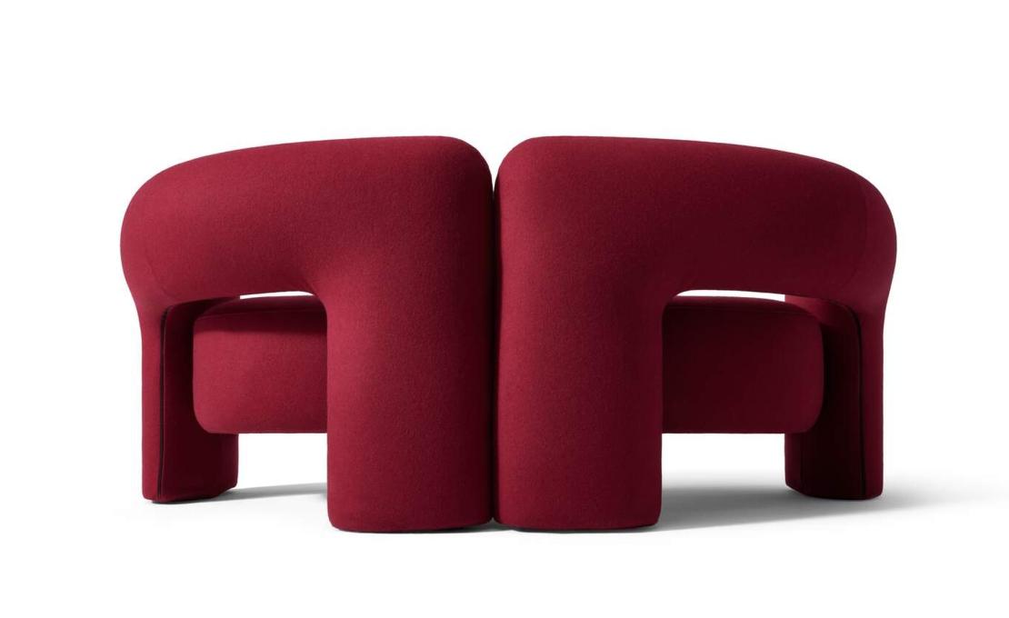 Диван Dudet фабрики Cassina — дизайн Патрисии Уркиолы