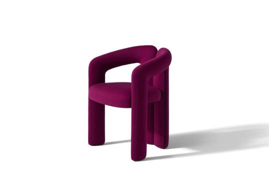 Стул Dudet фабрики Cassina — дизайн Патрисии Уркиолы