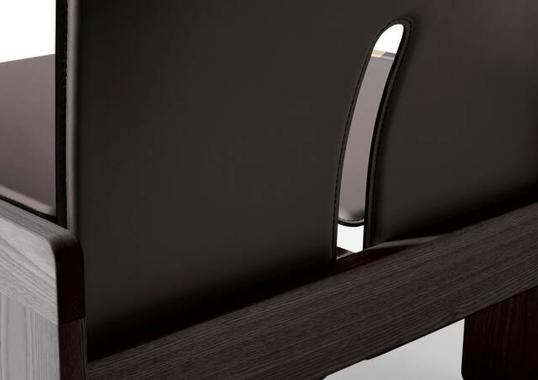 Кресло Scarpa 925 фабрики Cassina — дизайн Афры и Тобиа Скарпа