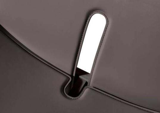 Кресло Scarpa 925 фабрики Cassina — дизайн Афры и Тобиа Скарпа