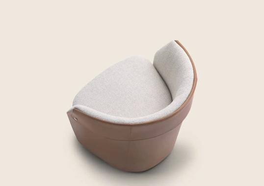 Кресло коллекция OZZY от фабрики Flexform