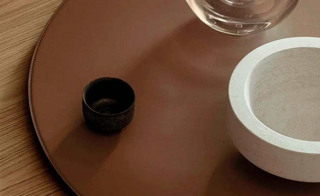 Стол круглый ENN от фабрики Flexform