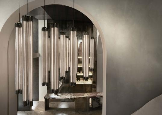 Подвесной светильник модель Spyder 80 от фабрики Henge